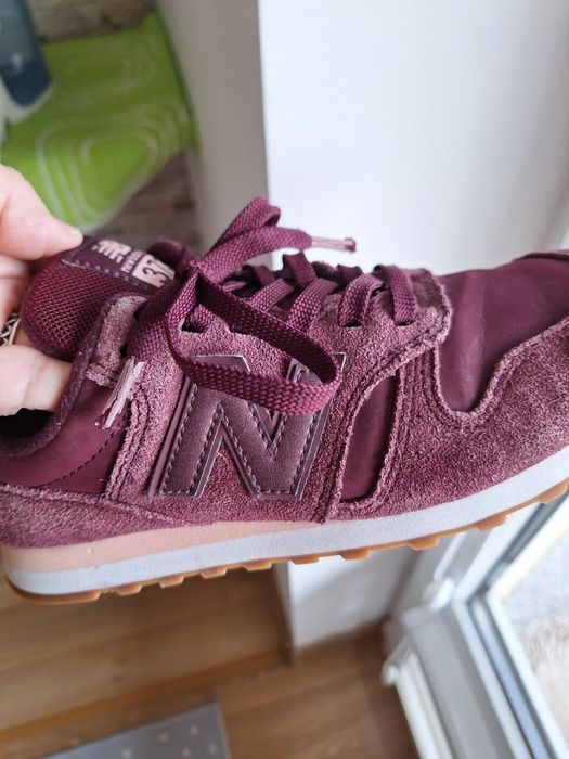 Маратонки New Balance номер 37,5