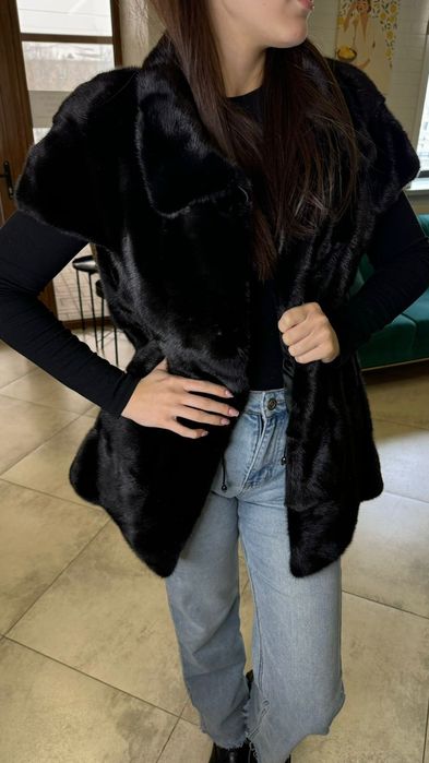 Продам желетку норка