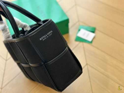 Geanta de mana dama Bottega Veneta  645-05