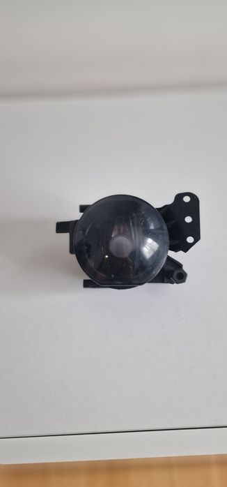 Accesorii bara M e60 (grile , capace,far )