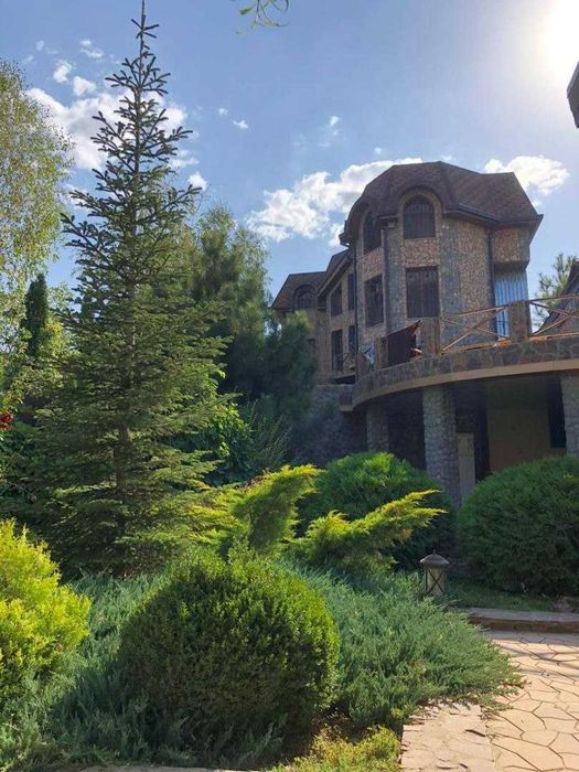 Продаётся уникальная дача в красивейшем уголке Земли!