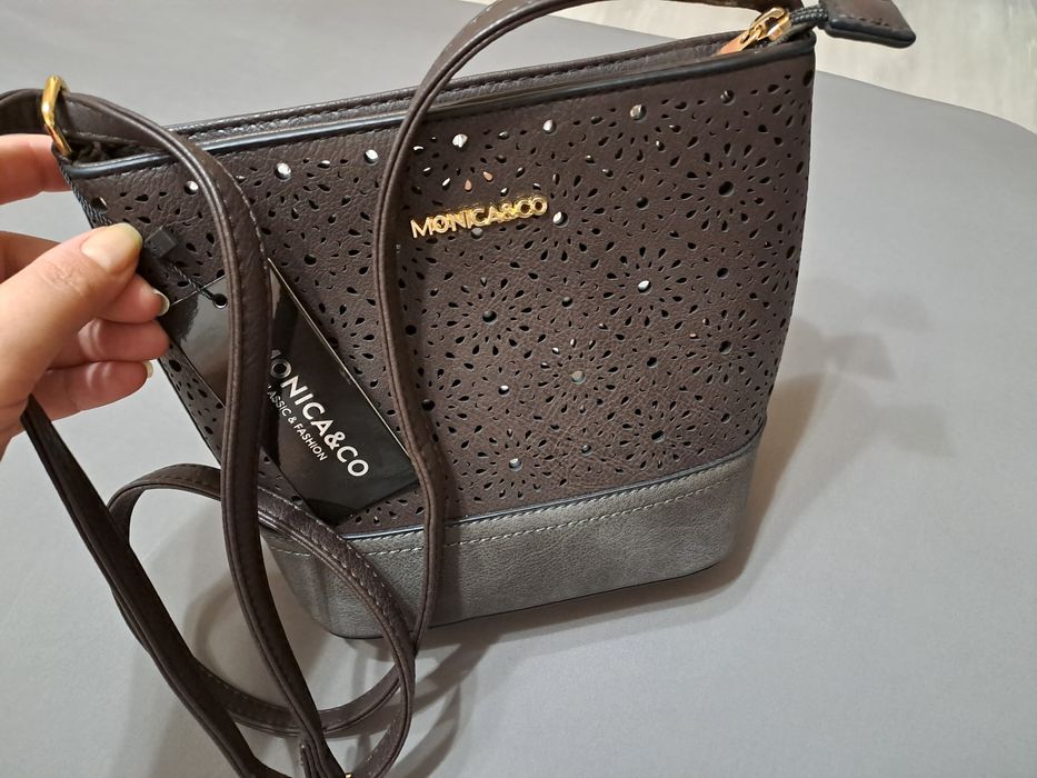 Нова кожена чанта