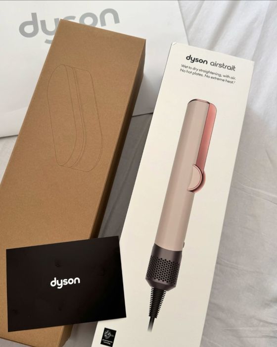 Дайсон  / Dyson Airstrait