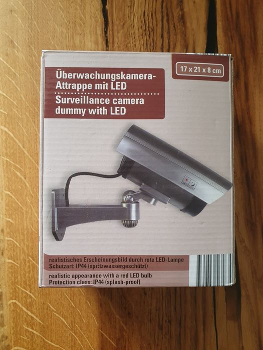 Cameră de monitorizare falsă cu LED