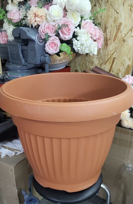 Цветочный горшок (б/у)