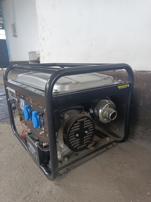 генератор  Honda