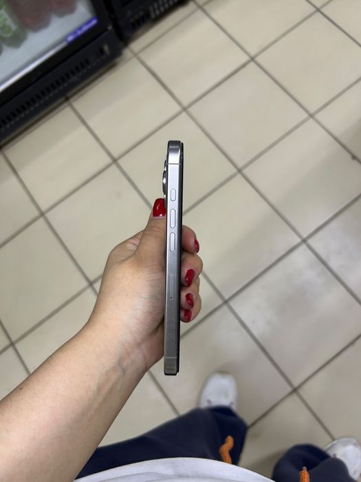 Iphone 16pro 128gb