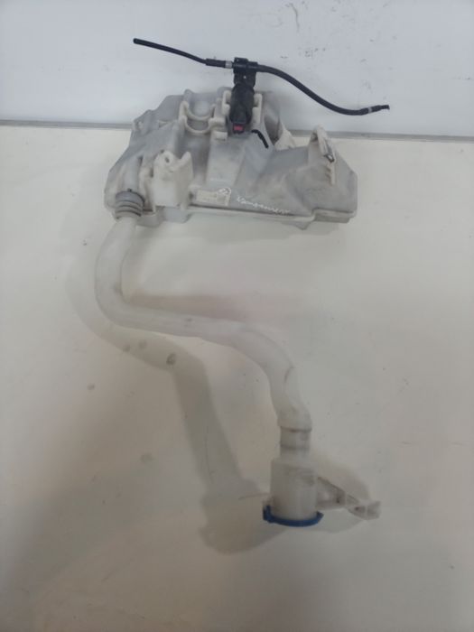Rezervor apa spalare parbriz Land Rover Evoque 2015 LR025755