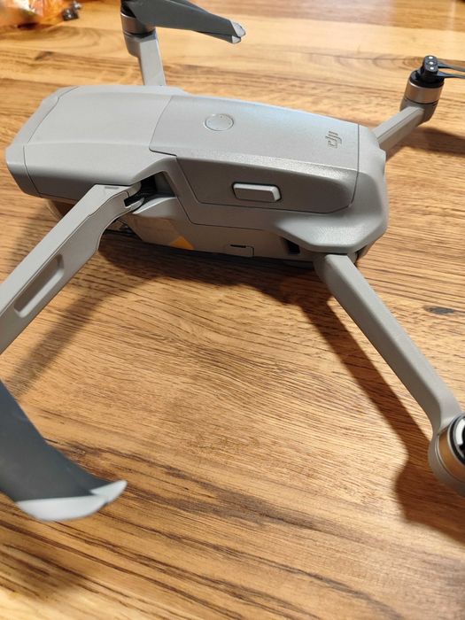 Дрон Dji Mavic Air 2