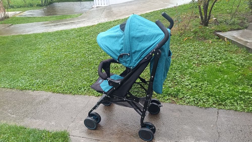 Vand căruț copii in stare ca nou