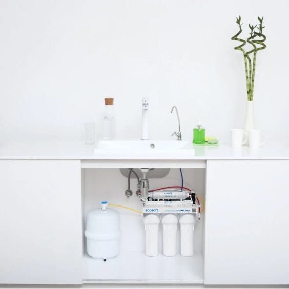Filtru cu osmoză inversă Ecosoft Standard cu pompă (MO550PECOSTD)