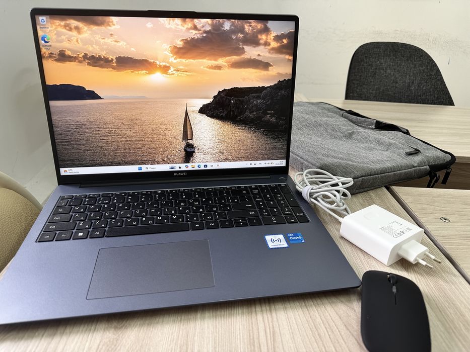 Ноутбук HUAWEI D16