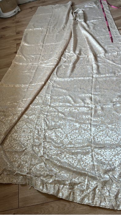 Продам шторы в хорошем состоянии