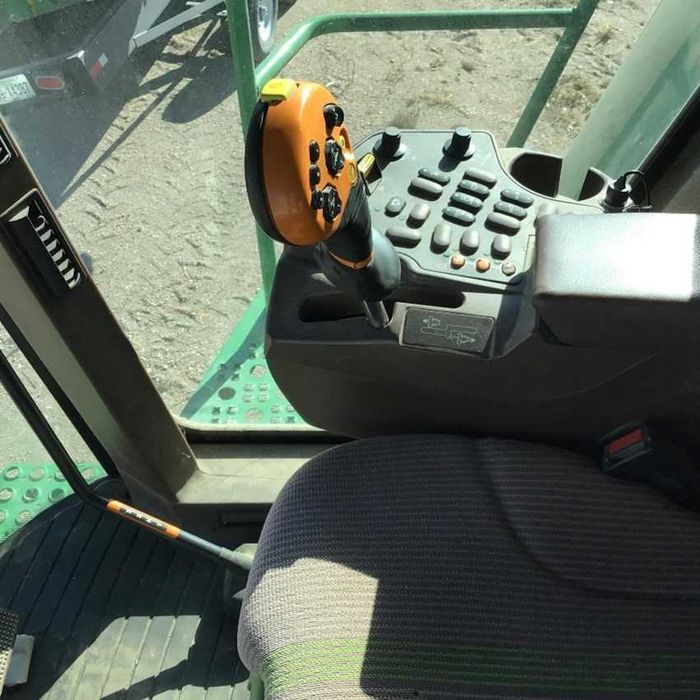 Комбайн John Deere 9760STS