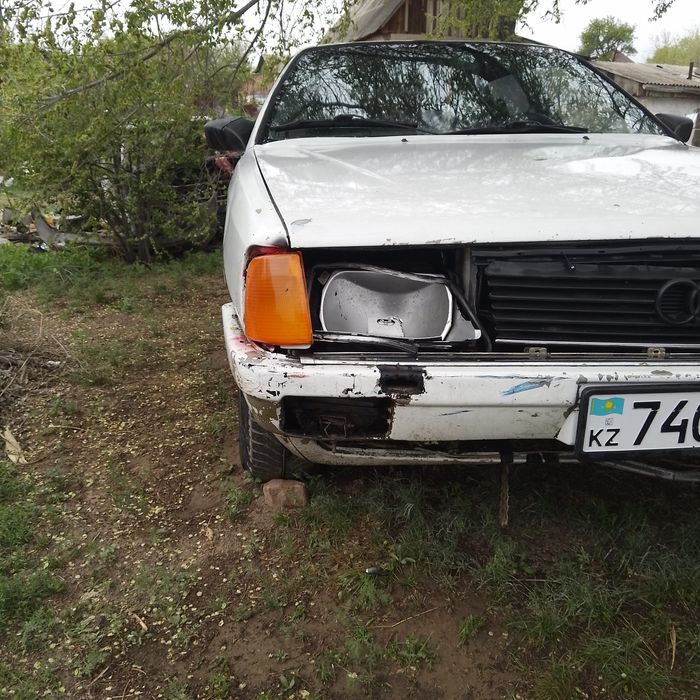 Продам ауди 100.