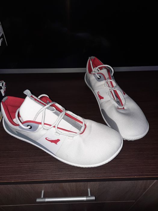 Adidași Leguano albi