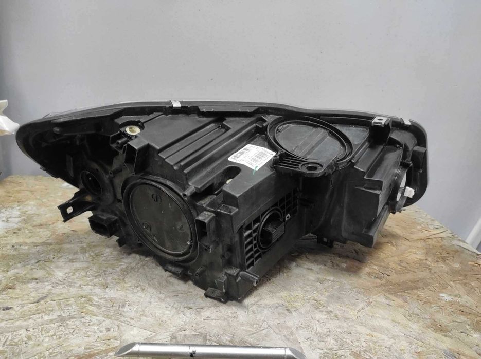 Ляв фар фарове BMW F45 F46 LED  lqv far farove БМВ ф 45 46