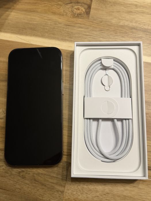 Iphone 16 pro 128gb desert в ГАРАНЦИЯ