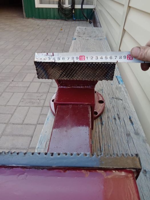 Тиски ,мощные