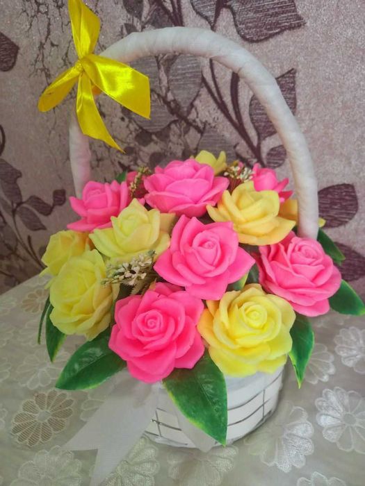 Букеты цветов из мыла. Gullar sovundan