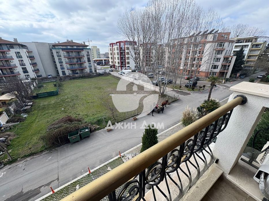 Продава се Двустаен апартамент в к.к. Слънчев бряг - 48 кв.м за 1052 €/кв.м - Снимка #9