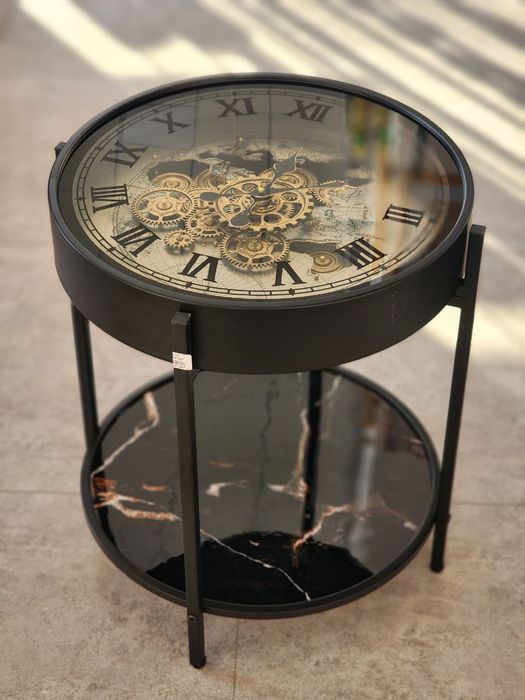 Журнальный столик в Скандинавском стиле с ретро часами