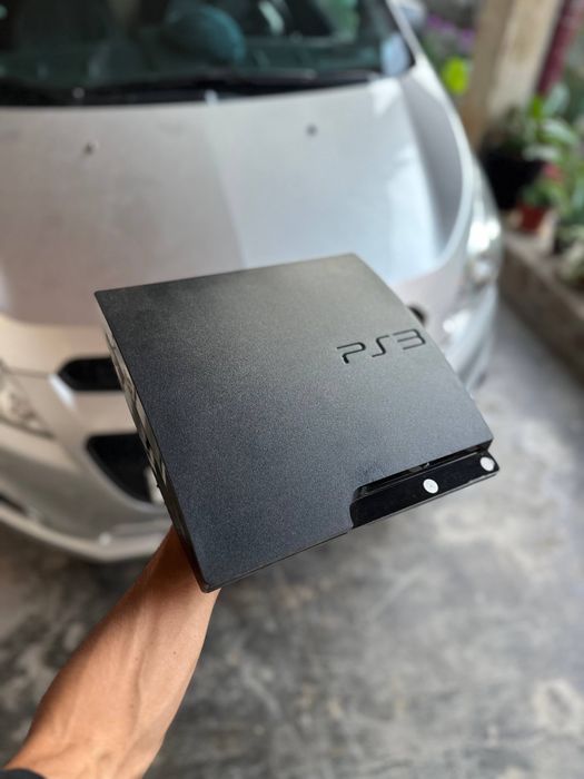 PlayStation 3 slim 500gb