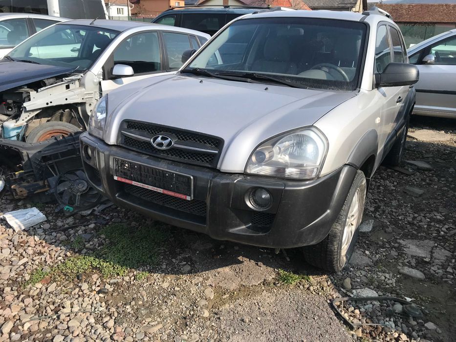 Dezmembrez/Piese HYundai Tucson 2008 2.0 Benzina 104 kW G4GC E4
