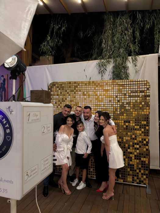 Cabina FOTO/VIDEOBOOTH 360/DECOR BALOANE PENTRU EVENIMENTE