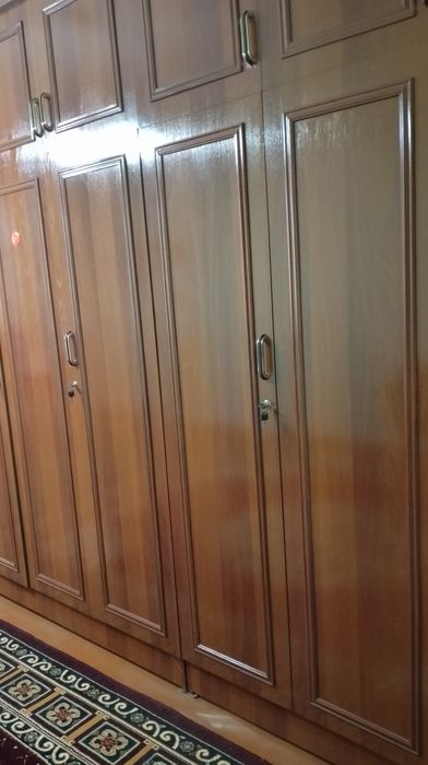 Шкаф.залга еки спальняга куйса булади.