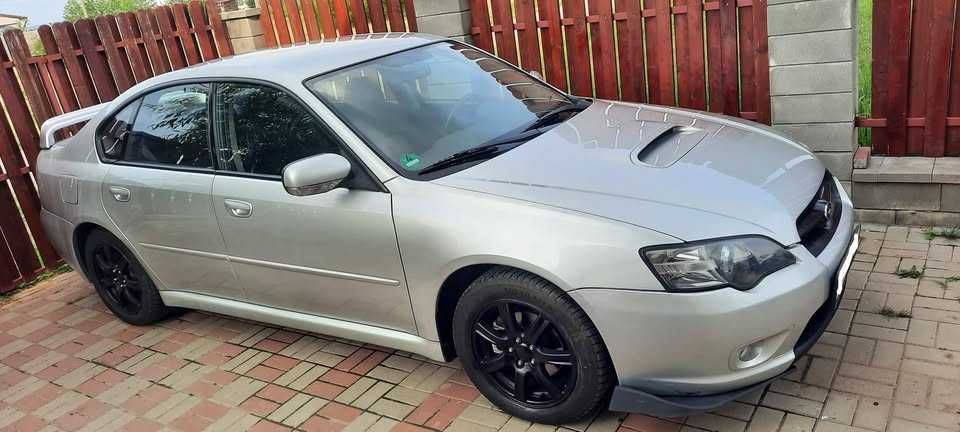 Subaru Legacy 2.5 2005