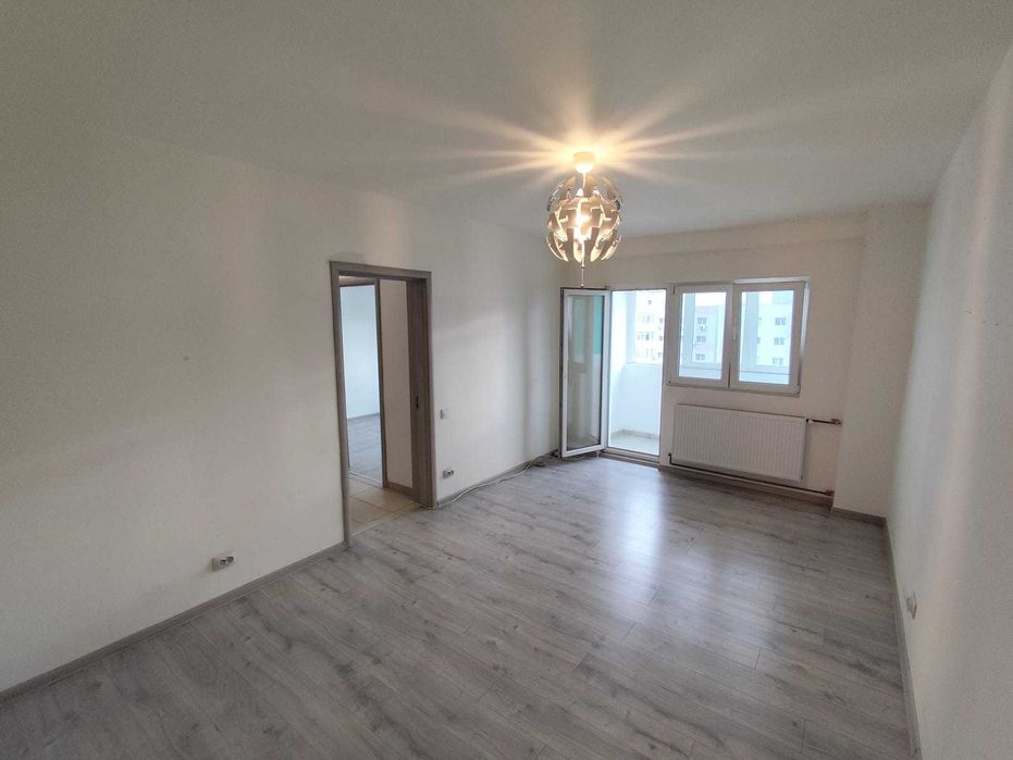 Vand apartament 2 camere decomandat Campia Libertatii