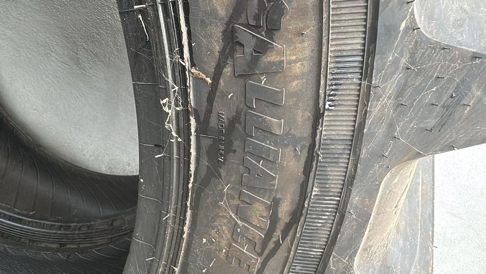 Cauciucuri radiale 380/80r38 (14,9/38)