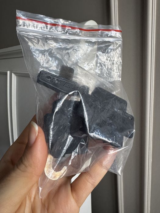 Кроссовки HEELYSс роликами, 35 размер, оригинал