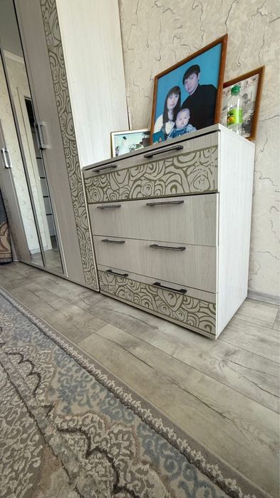 Спальный гарнитур