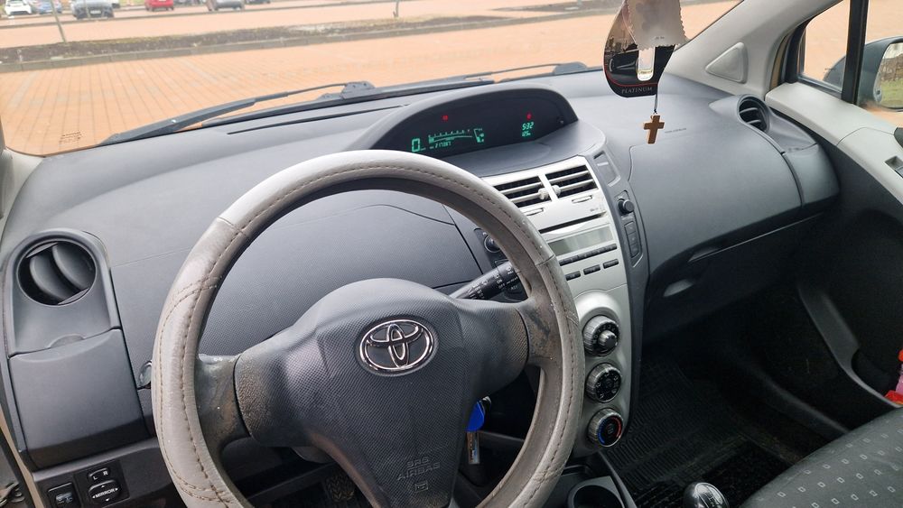 De vanzare Toyota yaris