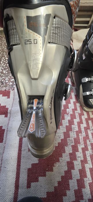 Vand clapari Lowa 25.0 cm sau nr 39