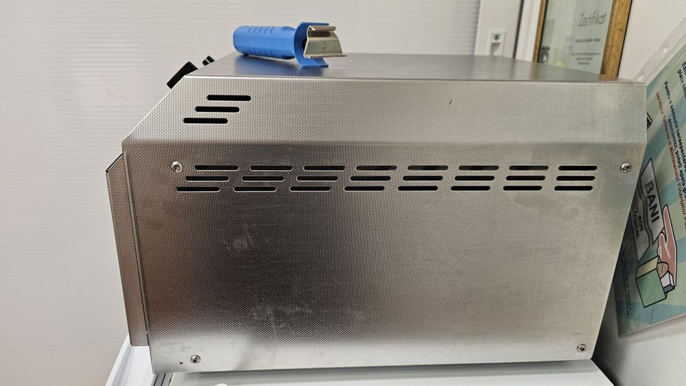 Pupinel, sterilizator cu aer cald