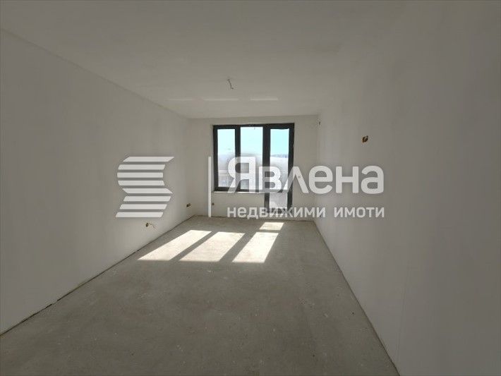 Продава се Двустаен апартамент в Благоевград, Запад - 75 кв.м за 1120 €/кв.м - Снимка #2
