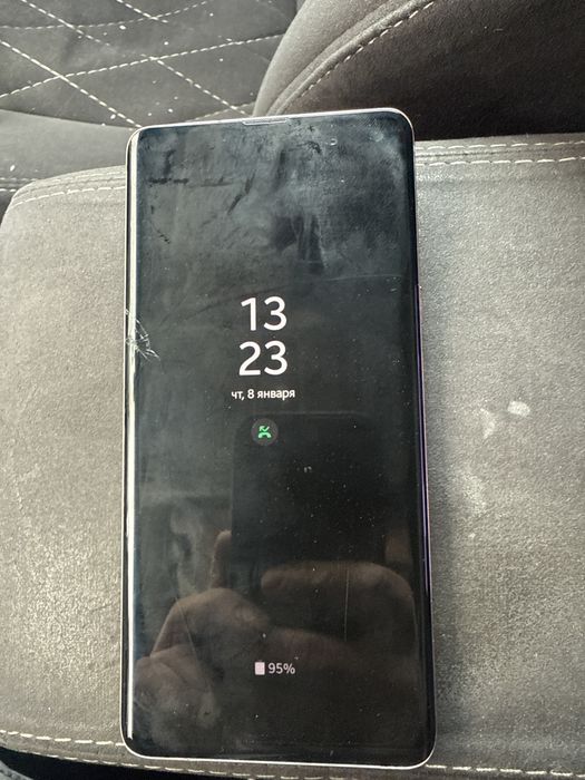 Samsung s10 телефон