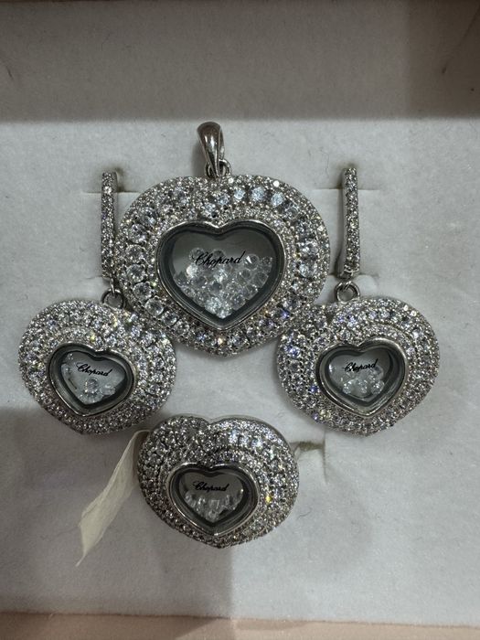 Серебреный комплект