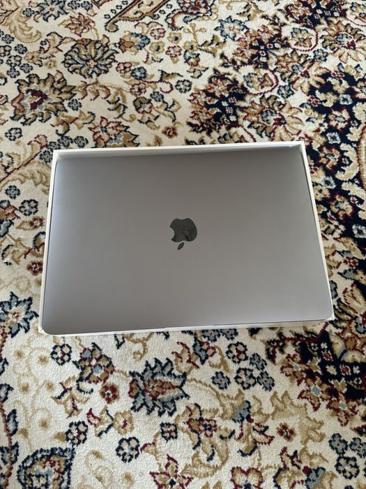 Продается MacBook Air