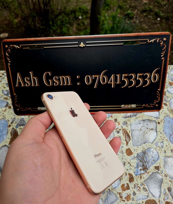 Iphone 8 Gold, baterie 100% , pret fix !