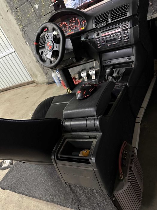 vand playseat bmw e46 logitech g920 cu schimbator ceasuri de bord functionale