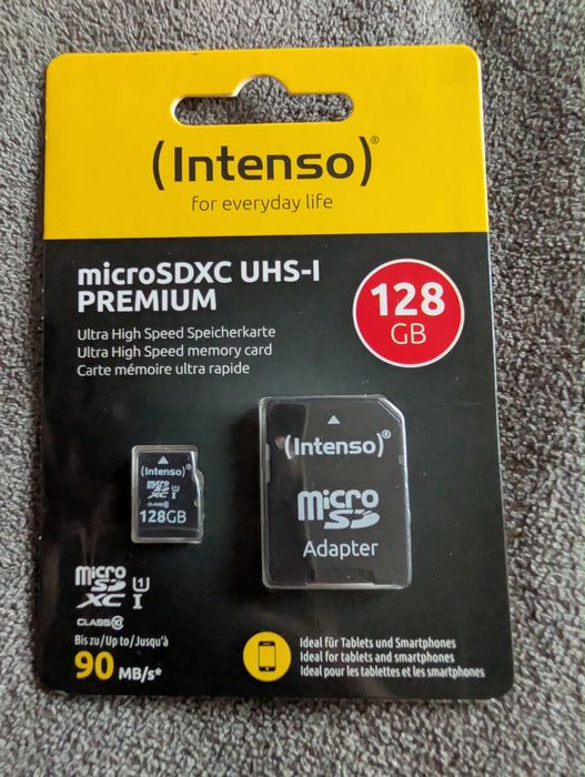 Card de memorie Intenso microSDXC UHS-I Premium de 128 GB