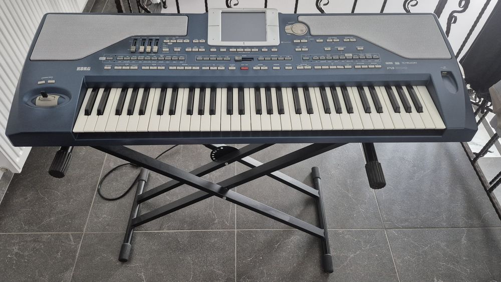 Vand orga  Korg pa 800