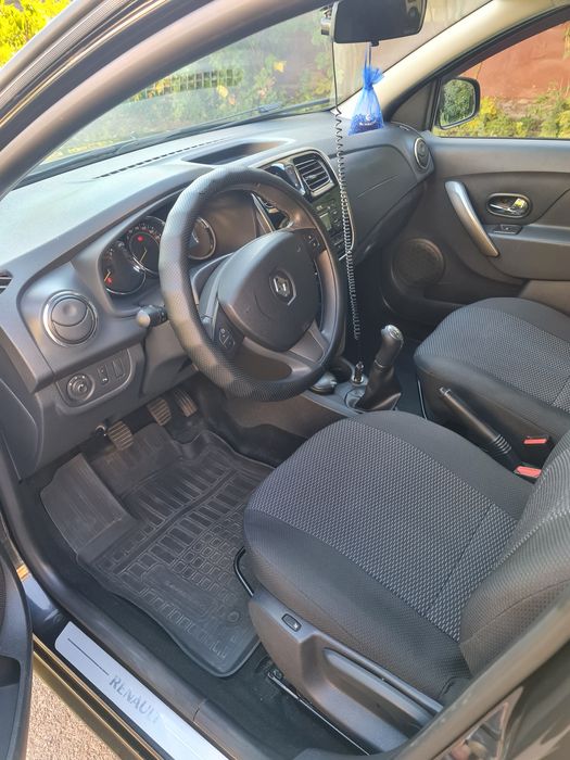 Renault sandero stepwei 2015