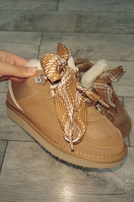 Продам угги 38 размер