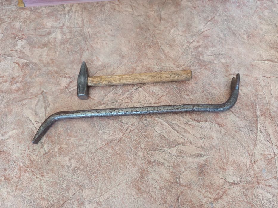 Молоток сапожный