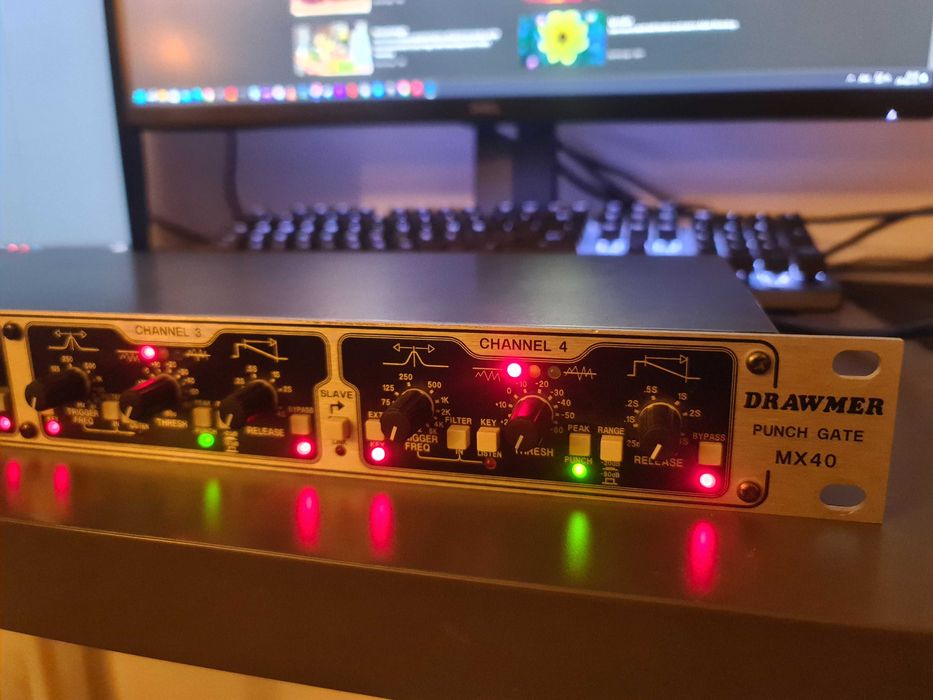 Drawmer MX40 Punch Noise Gate Compresor Procesor Sunet 4 Canale